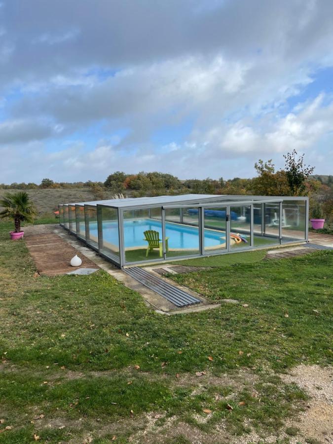 Villa Le Paradis Pern 外观 照片