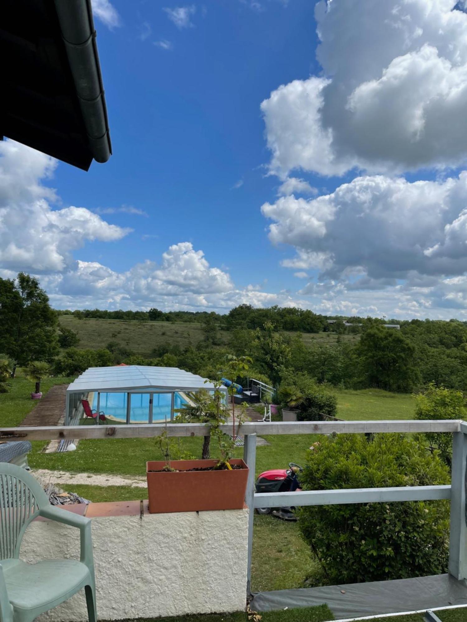 Villa Le Paradis Pern 外观 照片